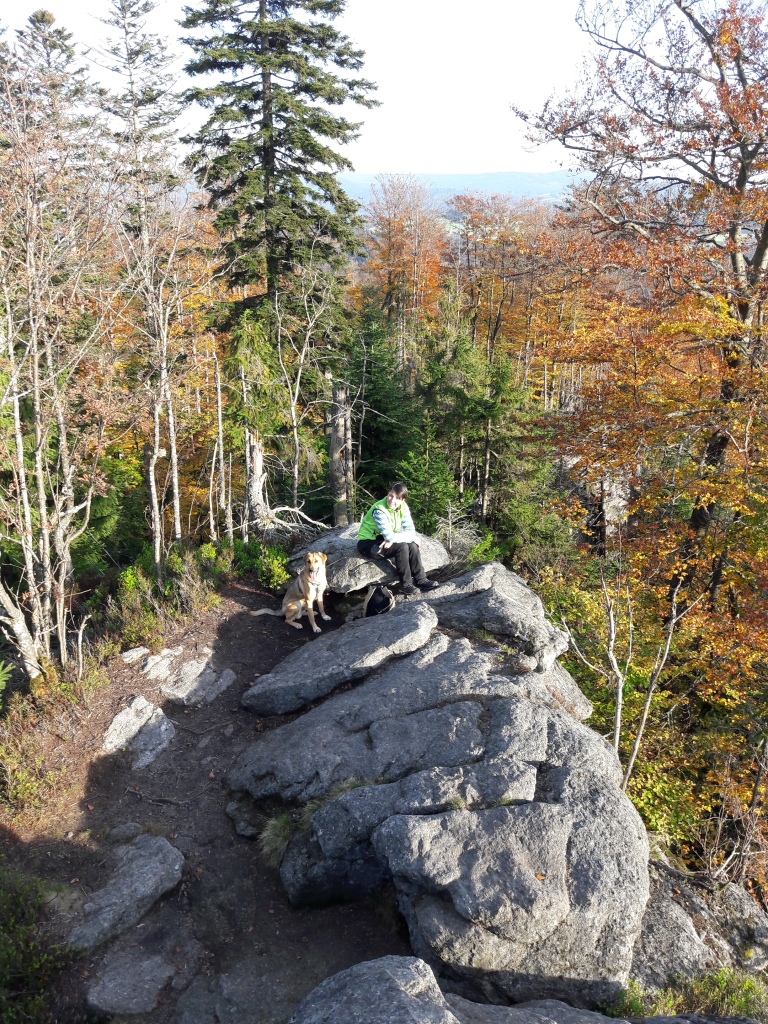 Herbst in der Bergerau und der Fels-Kanzel